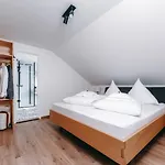 Апарт-отель Black Forest Dream 4*