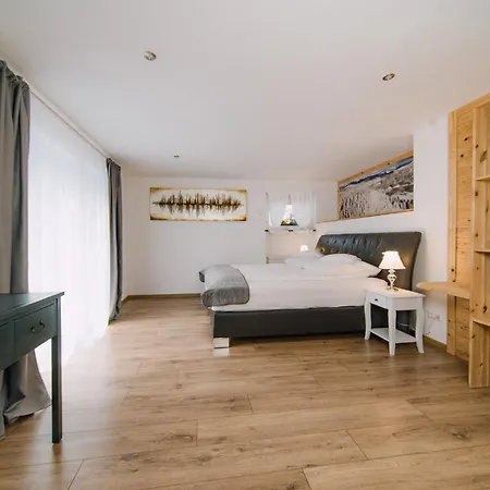 Black Forest Dream Aparthotel Feldberg (Baden-Wurttemberg)