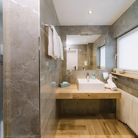 Aparthotel Black Forest Dream 4*