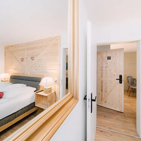 Black Forest Dream Aparthotel *